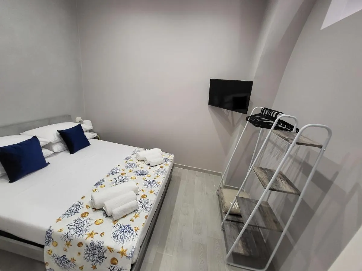 Holiday home Casa Vacanze Manthy Posizione Centrale Bari Italy